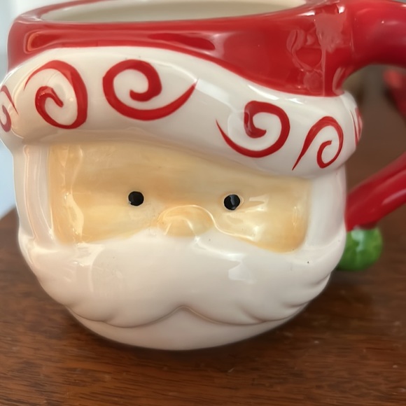 Santa Head Mug - Picture 5 of 5